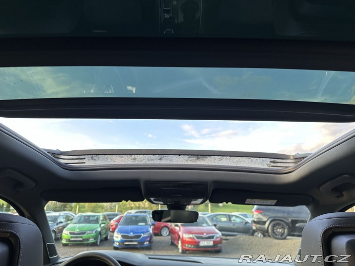 Volkswagen Touareg 4,0TDI 310kw R-Line TAŽNÉ 2019