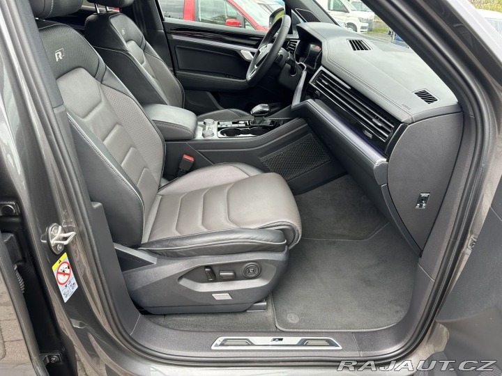 Volkswagen Touareg 4,0TDI 310kw R-Line TAŽNÉ 2019