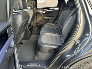 Volkswagen Touareg 4,0TDI 310kw R-Line TAŽNÉ 2019