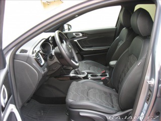 Kia Ceed 1,5 T-GDI 160PS  Edice 30 2024