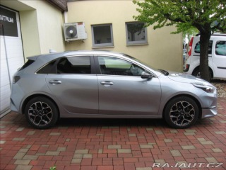 Kia Ceed 1,5 T-GDI 160PS  Edice 30 2024