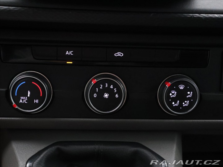 Volkswagen Transporter 2,0 TDI 81kW Long 6-Míst 2020