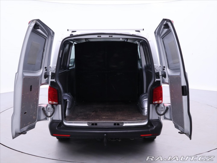 Volkswagen Transporter 2,0 TDI 81kW Long 6-Míst 2020