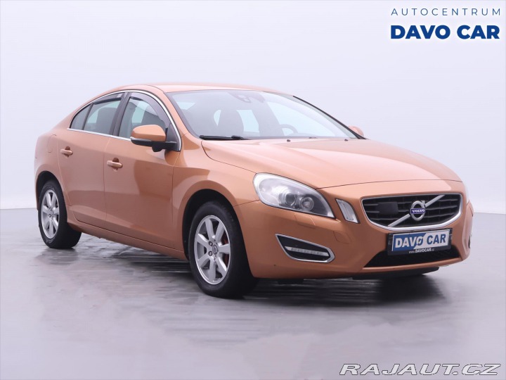 Volvo S60 2,0 T 149kW Xenon Navi 2010