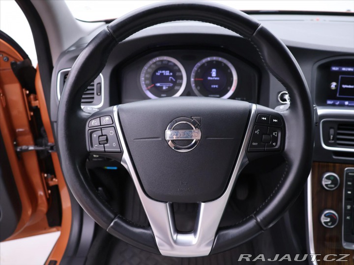 Volvo S60 2,0 T 149kW Xenon Navi 2010