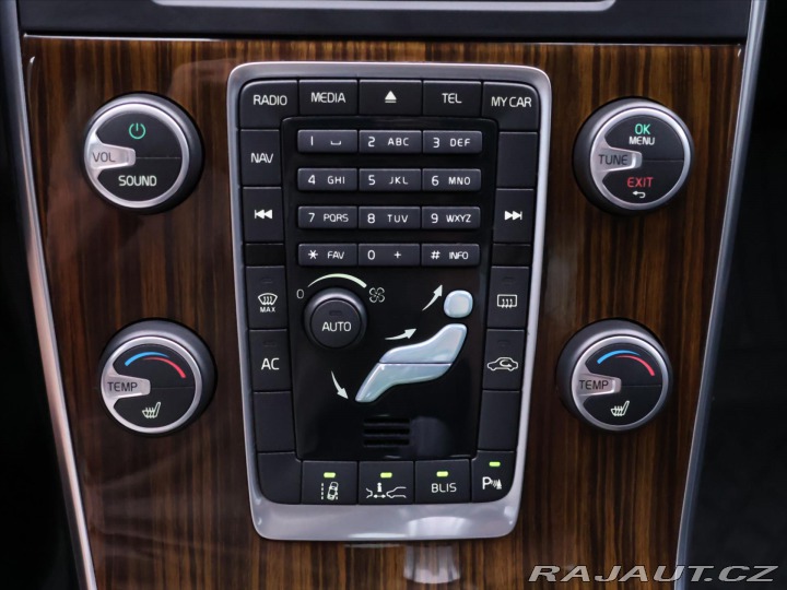 Volvo S60 2,0 T 149kW Xenon Navi 2010