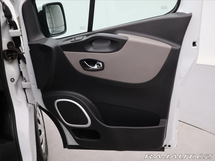 Renault Trafic 1,6 dCi 92kW CZ 9-Míst DP 2016