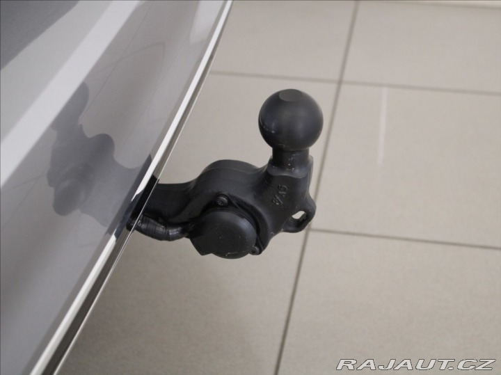Volkswagen Passat 2,0 TDi 147kW 4M R-line I 2025