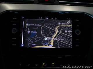Volkswagen Passat 2,0 TDi 147kW 4M R-line I 2025