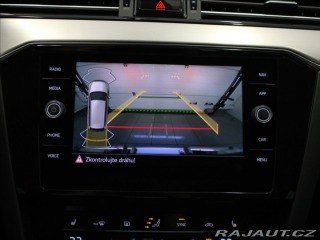 Volkswagen Passat 2,0 TDi 147kW 4M R-line I 2025