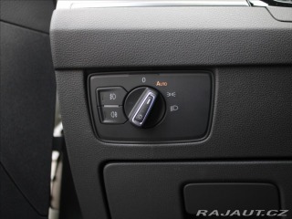 Volkswagen Passat 2,0 TDi 147kW 4M R-line I 2025