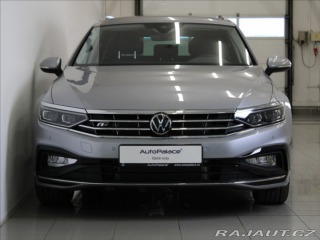 Volkswagen Passat 2,0 TDi 147kW 4M R-line I 2025
