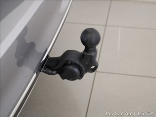 Volkswagen Passat 2,0 TDi 147kW 4M R-line I 2025