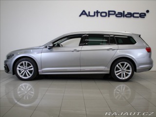 Volkswagen Passat 2,0 TDi 147kW 4M R-line I 2025