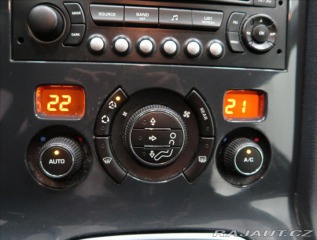 Peugeot 5008 1,6 HDI 110 k KLIMA 2010