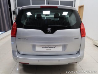 Peugeot 5008 1,6 HDI 110 k KLIMA 2010