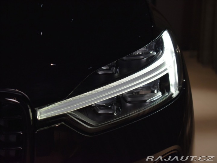 Volvo XC60 2,0 B5 AWD Plus Dark 2025