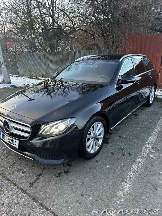 Mercedes-Benz E 2,0 E 220 d 4MATIC All-Te 2018