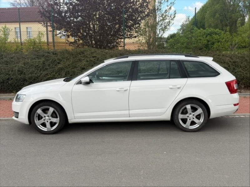 Škoda Octavia 2,0   TDI 110 kw, Webasto