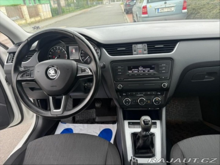 Škoda Octavia 2,0 TDI 110 kw, Webasto 2013