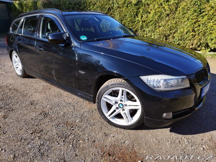 BMW 3 3,0 E91 LCI 325d 2012