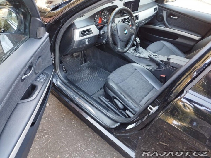 BMW 3 3,0 E91 LCI 325d 2012