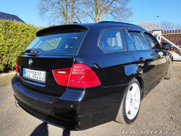 BMW 3 3,0 E91 LCI 325d 2012
