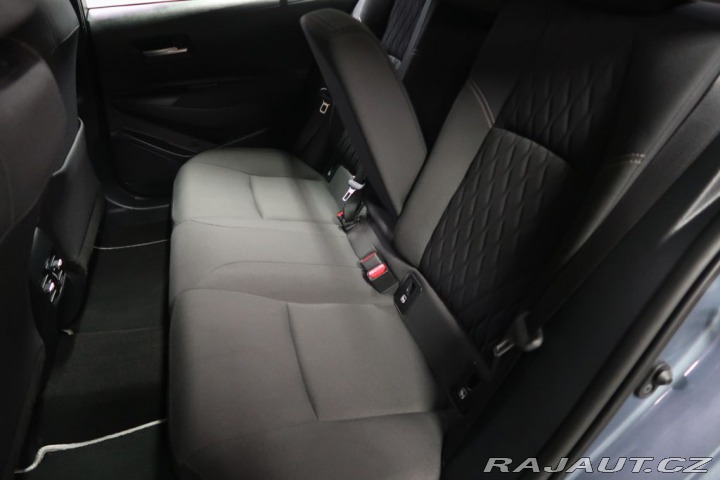 Toyota Corolla 1.8Hybrid,CZ,1Maj,Comfort 2022