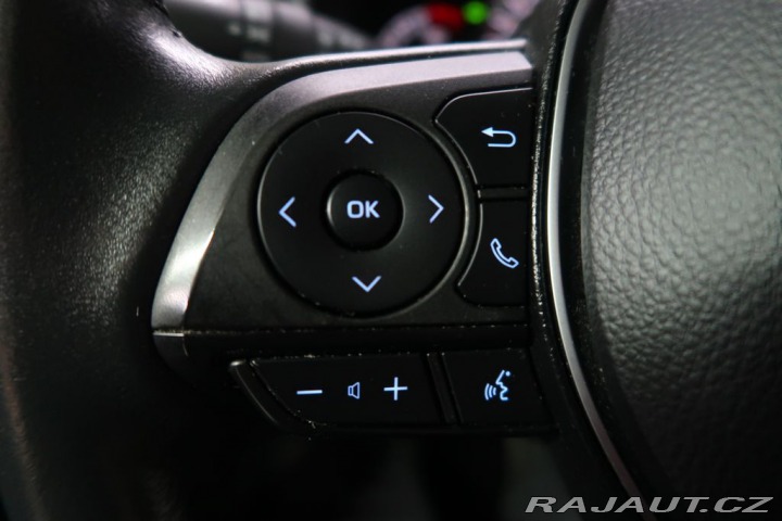 Toyota Corolla 1.8Hybrid,CZ,1Maj,Comfort 2022