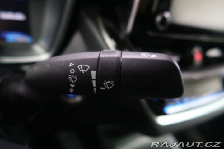 Toyota Corolla 1.8Hybrid,CZ,1Maj,Comfort 2022