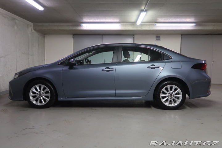 Toyota Corolla 1.8Hybrid,CZ,1Maj,Comfort 2022