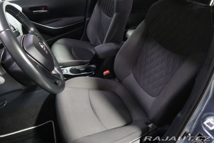 Toyota Corolla 1.8Hybrid,CZ,1Maj,Comfort 2022