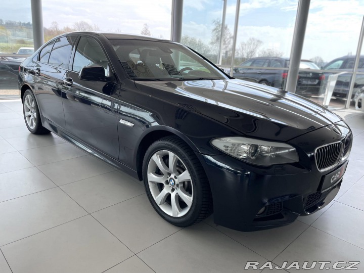 BMW 5 525d xDrive*M-SPORT*Motor 2012