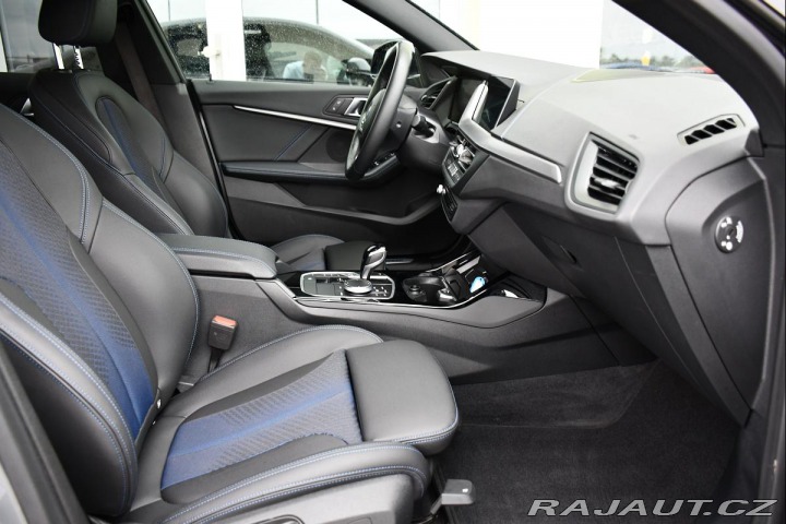 BMW 2 218d M-SPORT ZÁRUKA 1M ČR 2023