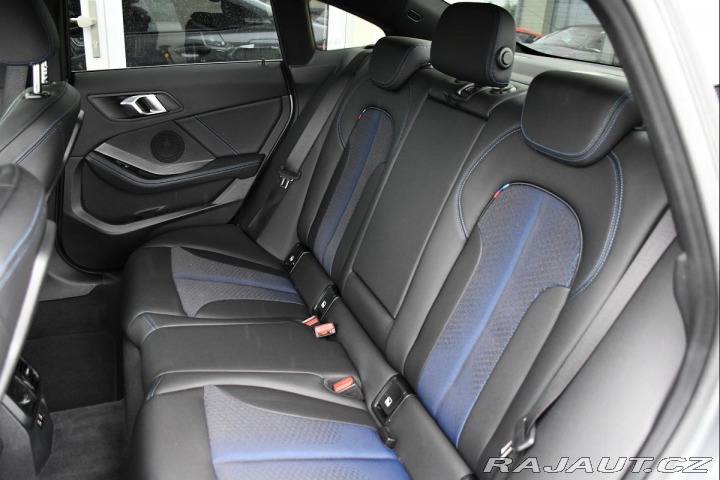 BMW 2 218d M-SPORT ZÁRUKA 1M ČR 2023