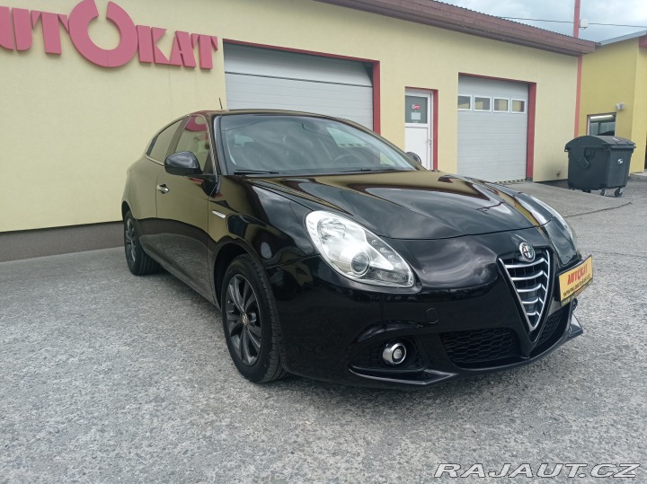 Alfa Romeo Giulietta 1.6 M-JTD/Navi/1maj 2015