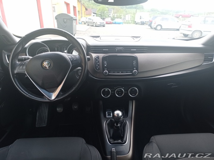 Alfa Romeo Giulietta 1.6 M-JTD/Navi/1maj 2015