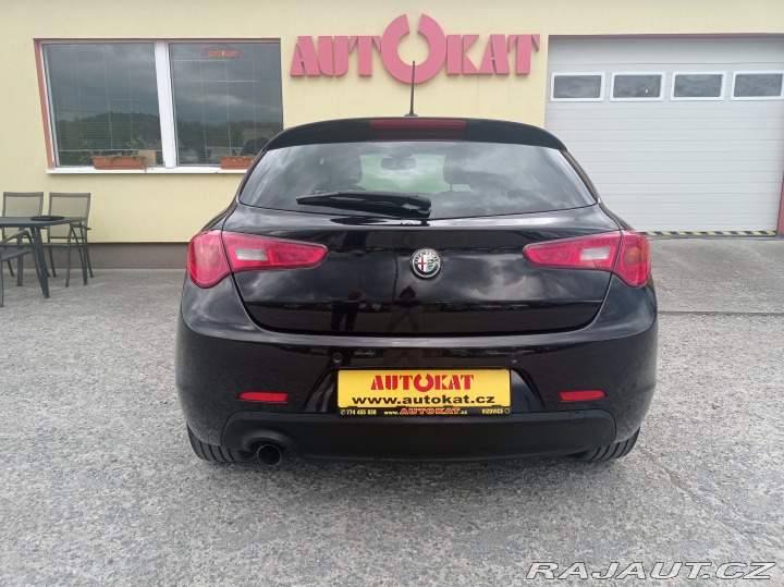 Alfa Romeo Giulietta 1.6 M-JTD/Navi/1maj 2015