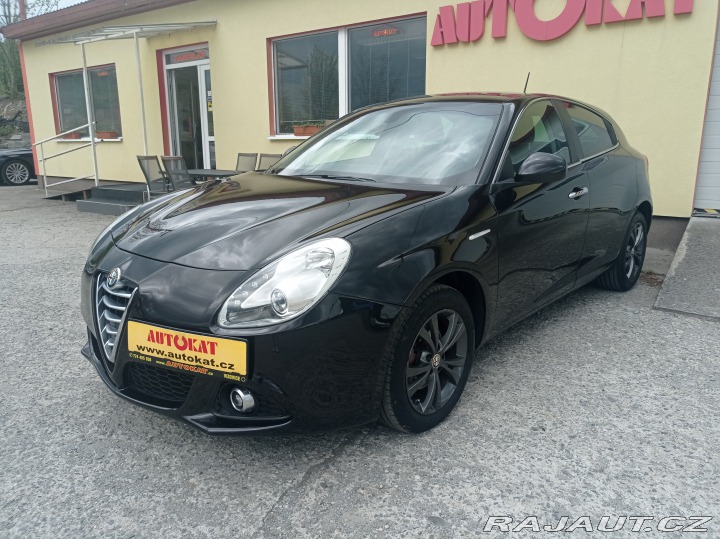 Alfa Romeo Giulietta 1.6 M-JTD/Navi/1maj 2015