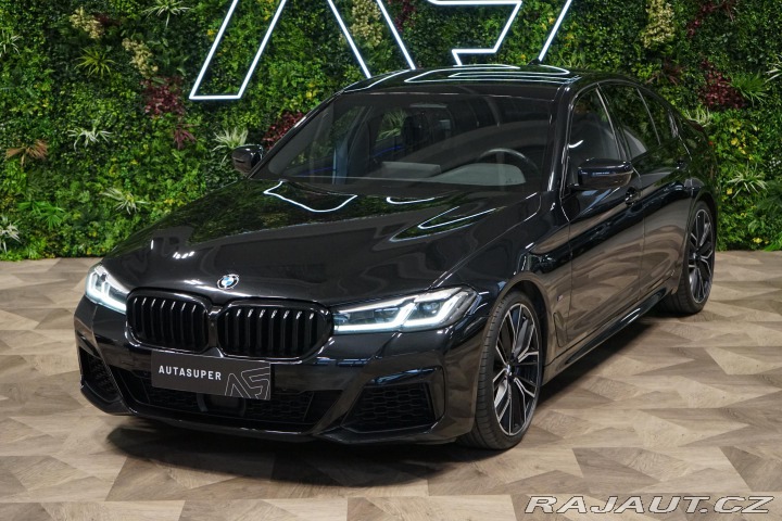 BMW 5 M550ix 390kW H/K Tažné 36 2021