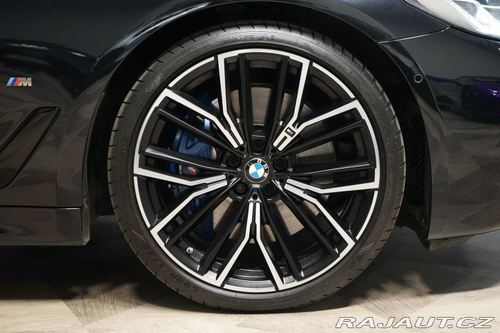 BMW 5 M550ix 390kW H/K Tažné 36 2021