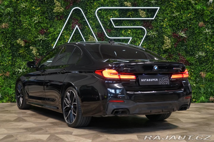 BMW 5 M550ix 390kW H/K Tažné 36 2021