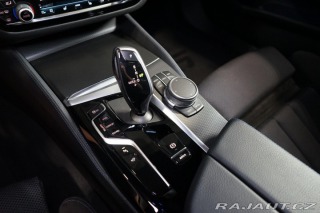 BMW 5 M550ix 390kW H/K Tažné 36 2021