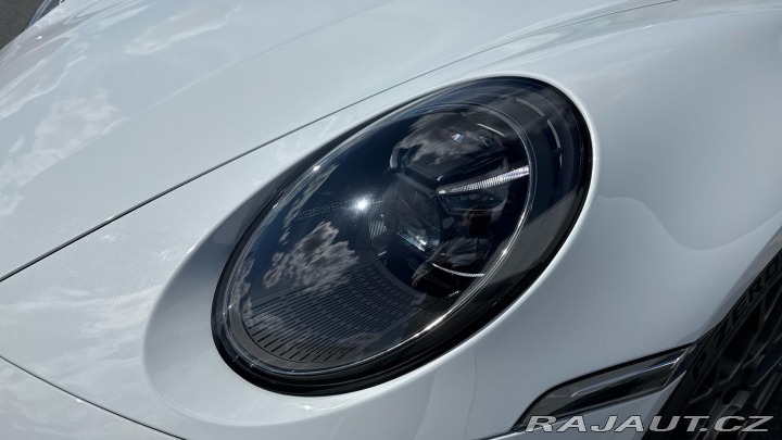 Porsche 911 Carrera Cabrio 2023