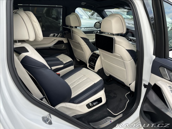 BMW X7 M50d X-drive 2019