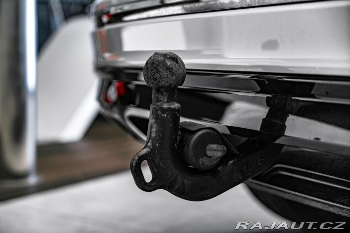 Volkswagen Tiguan 2,0BiTDI R-line 4M DSG Ne 2020