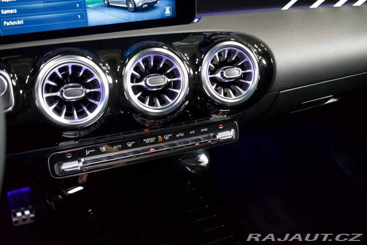 Mercedes-Benz A 35 AMG 4M Aero Track Pace 2024