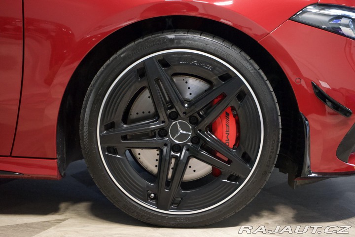 Mercedes-Benz A 35 AMG 4M Aero Track Pace 2024