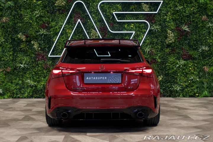 Mercedes-Benz A 35 AMG 4M Aero Track Pace 2024