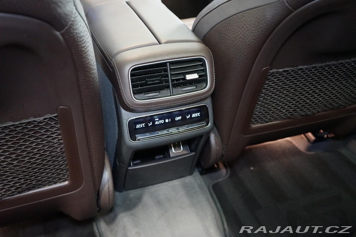 Mercedes-Benz GLS 350d 4M AMG Taž. 7-Míst M 2021
